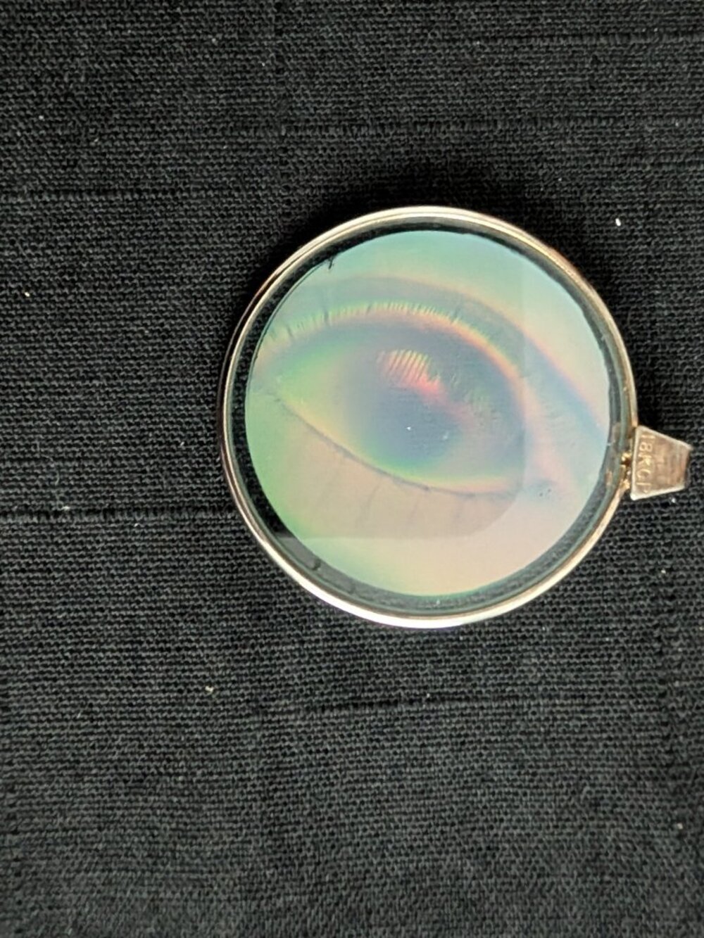 VINTAGE  3D EYE HOLOGRAM 18K GP for Necklace or key chain - Picture 5 of 7